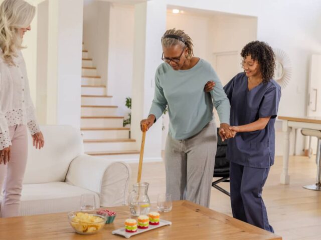 How Home Health Aides in Brooklyn, NY Help Families Feel Safe at Home